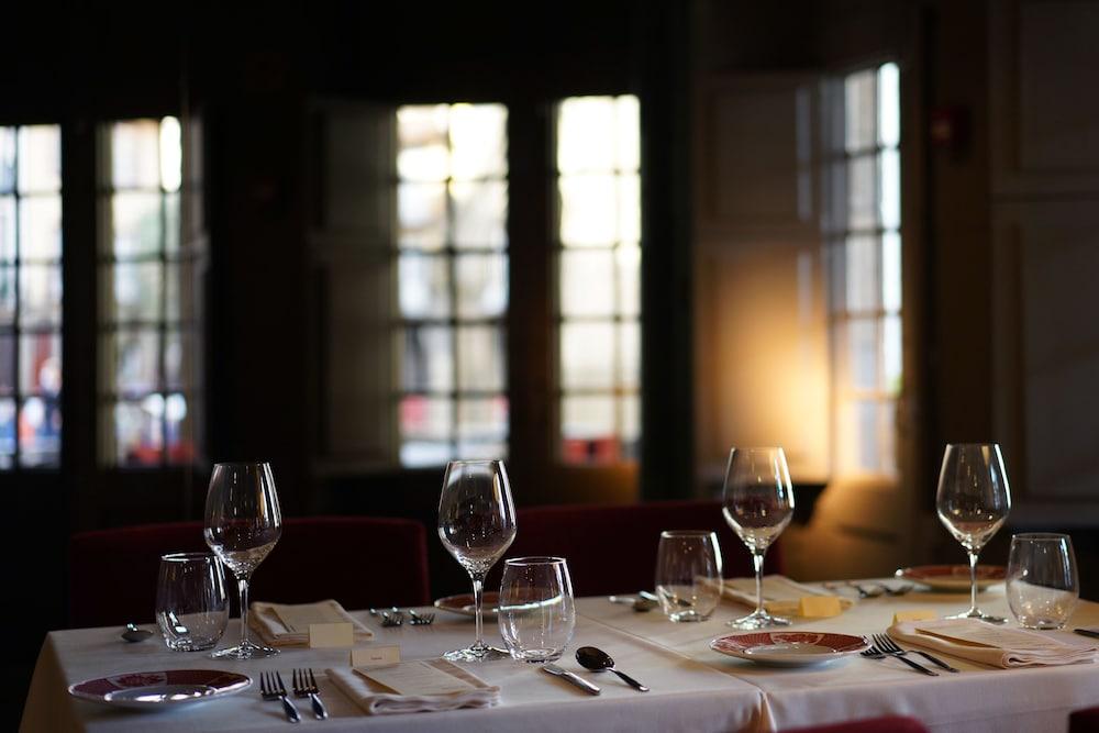Hotel Da Oliveira Guimaraes Ngoại thất bức ảnh