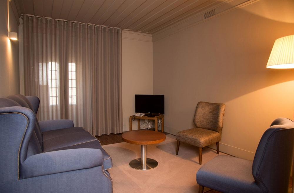 Hotel Da Oliveira Guimaraes Ngoại thất bức ảnh