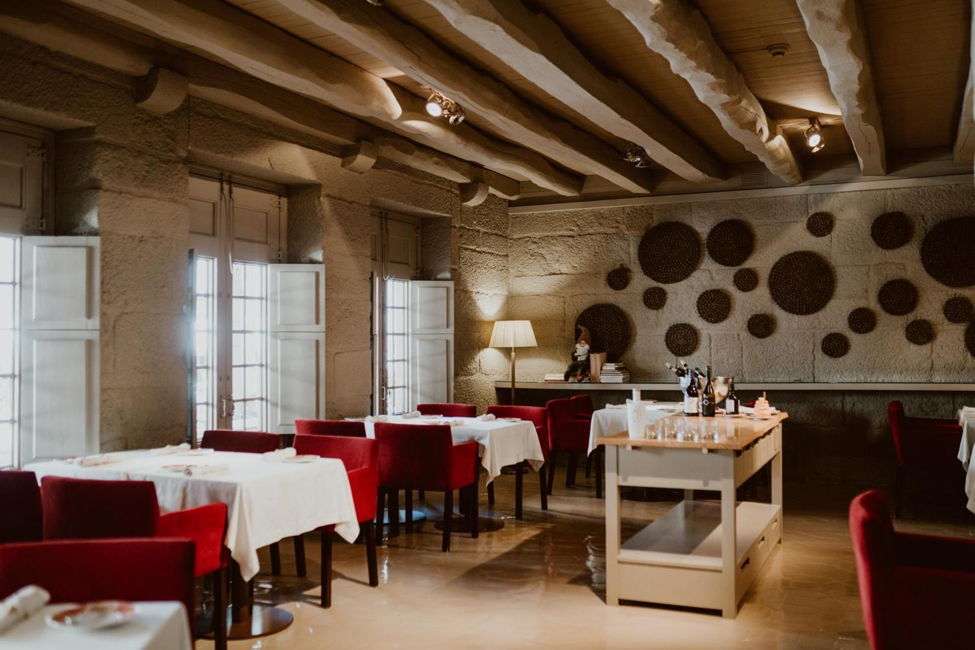 Hotel Da Oliveira Guimaraes Ngoại thất bức ảnh