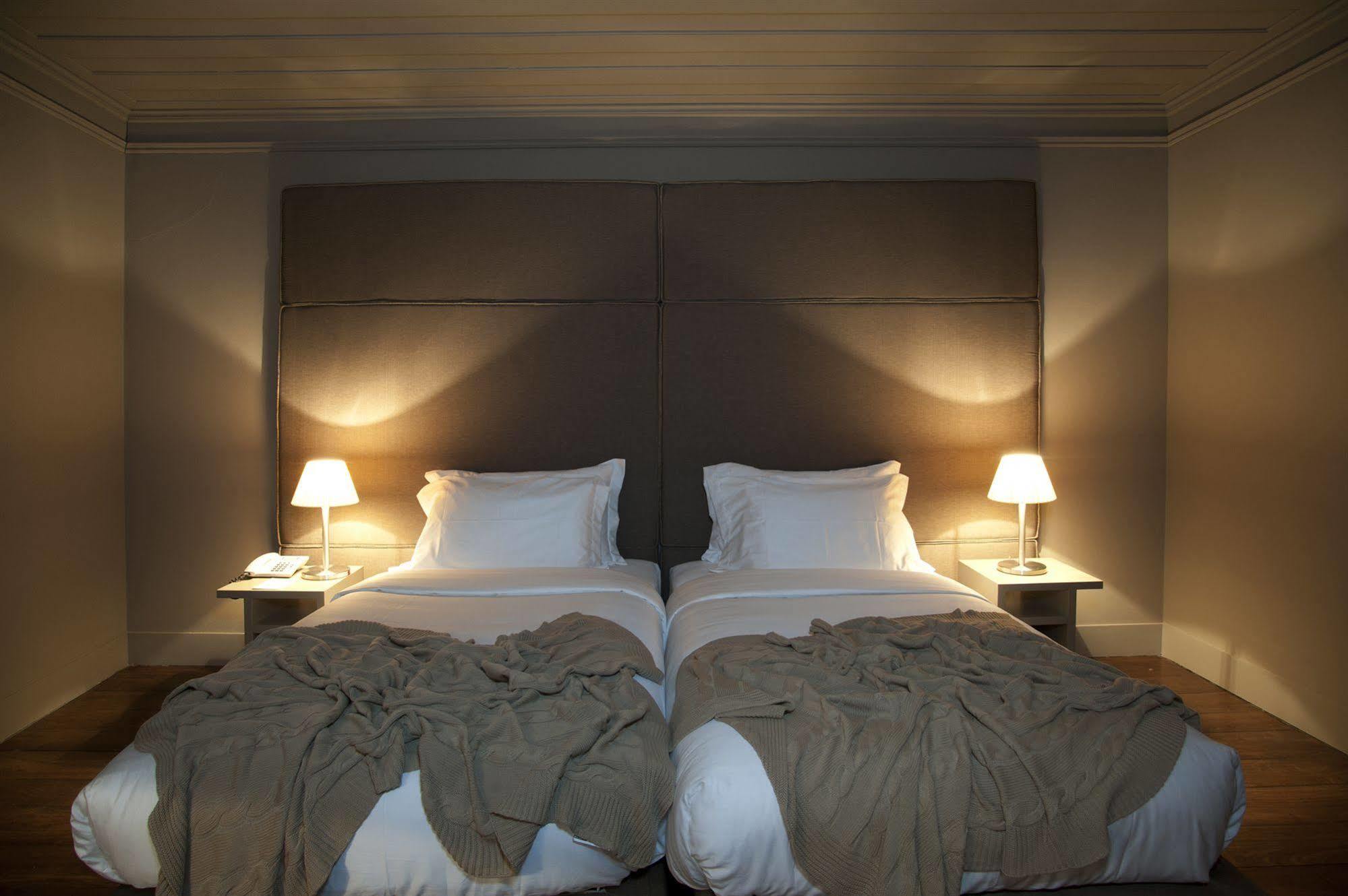 Hotel Da Oliveira Guimaraes Ngoại thất bức ảnh